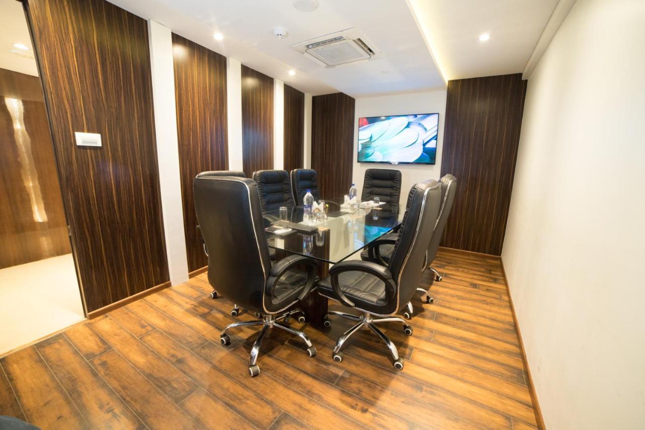 Zip By Spree Hotels Samudra Belgaum Εξωτερικό φωτογραφία
