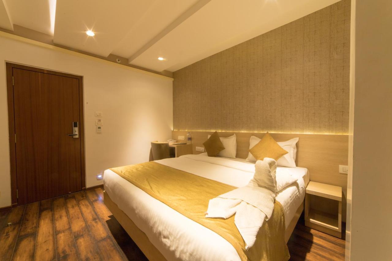 Zip By Spree Hotels Samudra Belgaum Εξωτερικό φωτογραφία