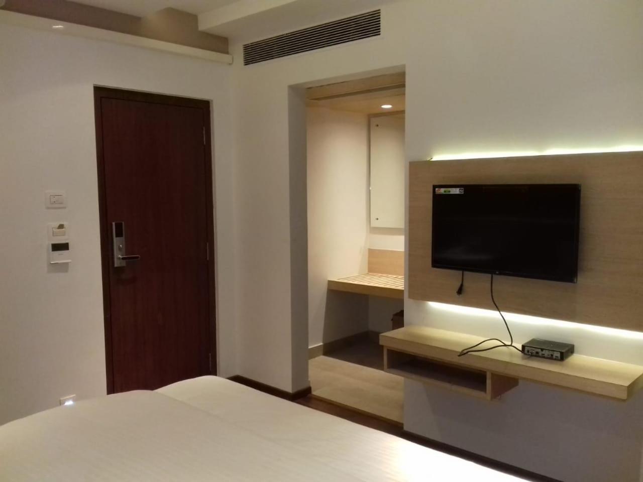 Zip By Spree Hotels Samudra Belgaum Εξωτερικό φωτογραφία