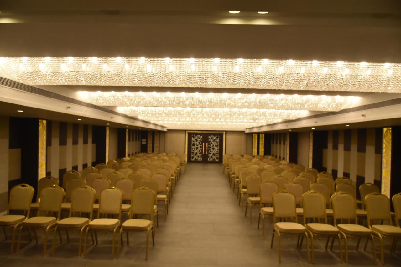 Zip By Spree Hotels Samudra Belgaum Εξωτερικό φωτογραφία